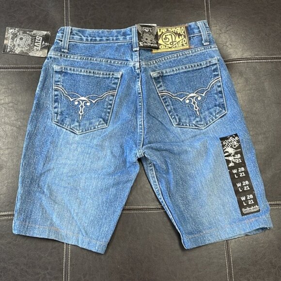 (17) 5ive Jungle & Co Women's Jean Shorts - Picture 5 of 5